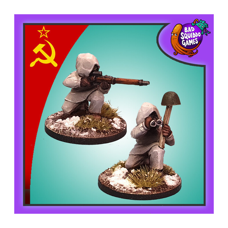 Kneeling Sniper Team in snow suits (2 models)