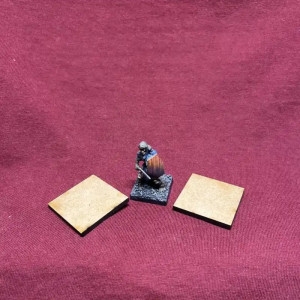 30mm MDF-bas, Fyrkantig